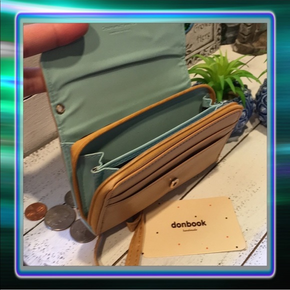 Mocha Brown Crown Clutch IPhone / Samsung Wallet - Picture 4 of 8